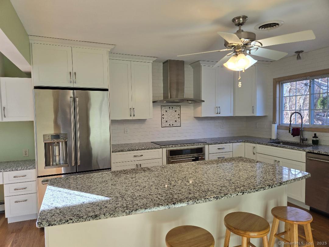 96 S Beechwood Road, East Lyme, Connecticut image 6