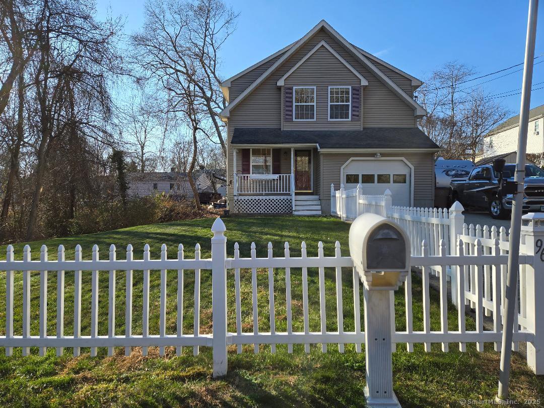 96 S Beechwood Road, East Lyme, Connecticut image 1