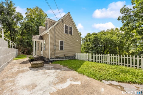 Tiny photo for 327 Steinmann Avenue, Middlebury, CT 06762 (MLS # 24205239)