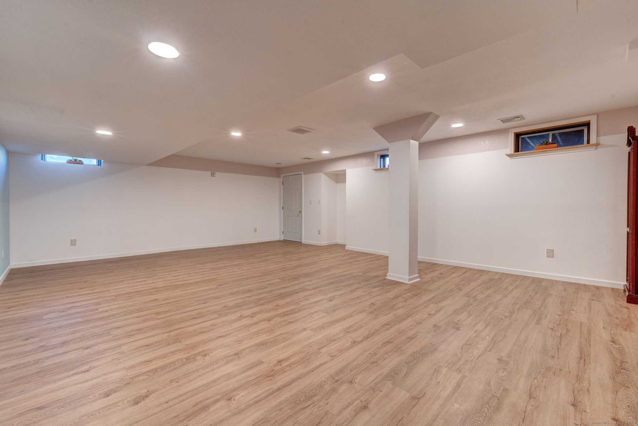 45 Warder Road, Torrington, Connecticut image 33