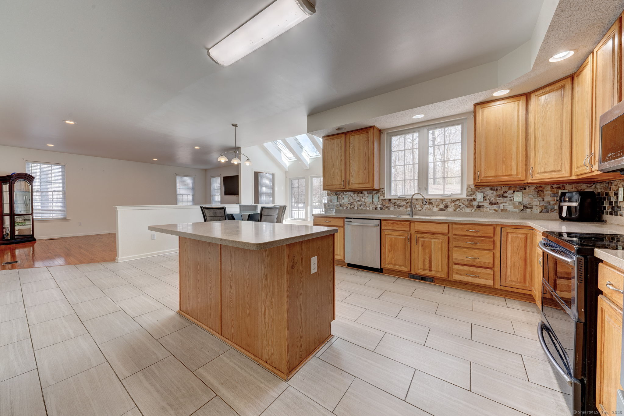 45 Warder Road, Torrington, Connecticut image 17