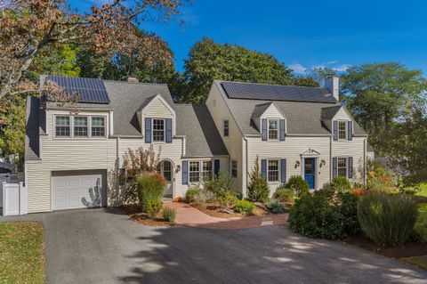 18 Cottage Place Old Saybrook CT 06475