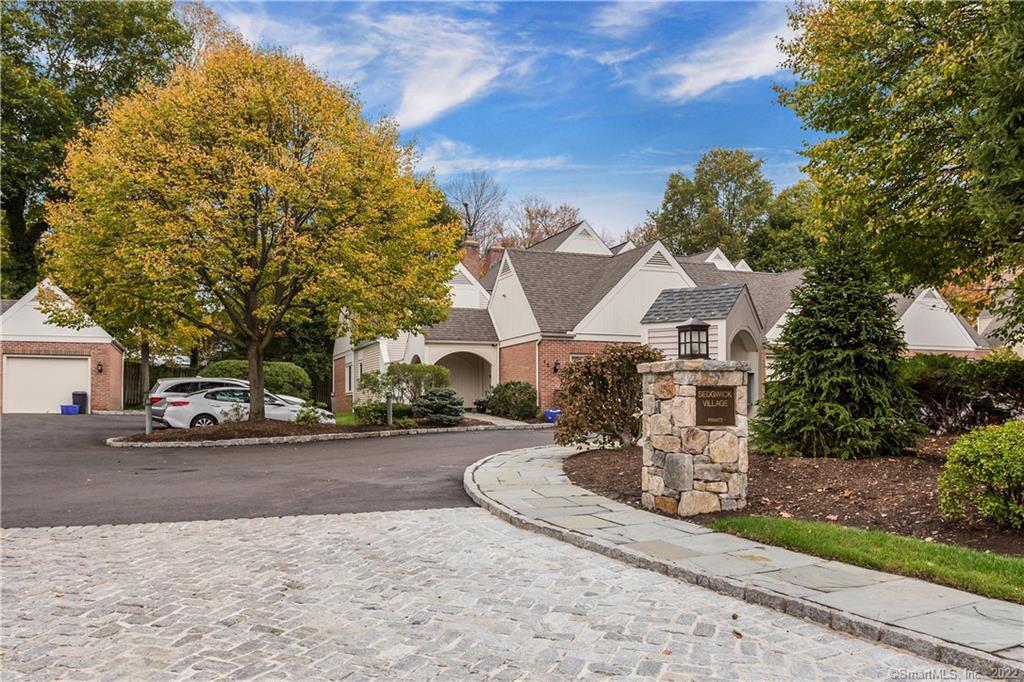 Photo 1 of 14 Sedgwick Village Lane 14, Darien, Connecticut, $495,000, Web #: 170190491