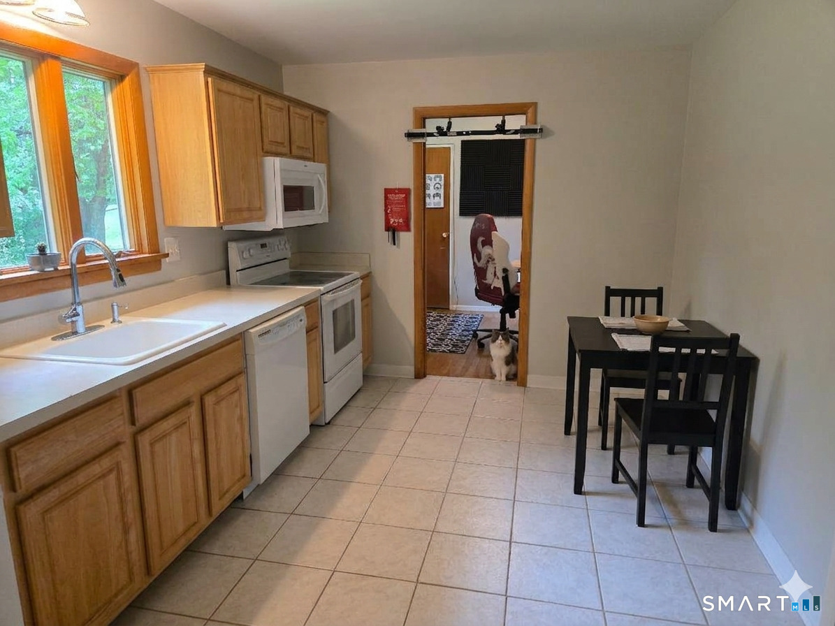 23 Ridgecrest Road
