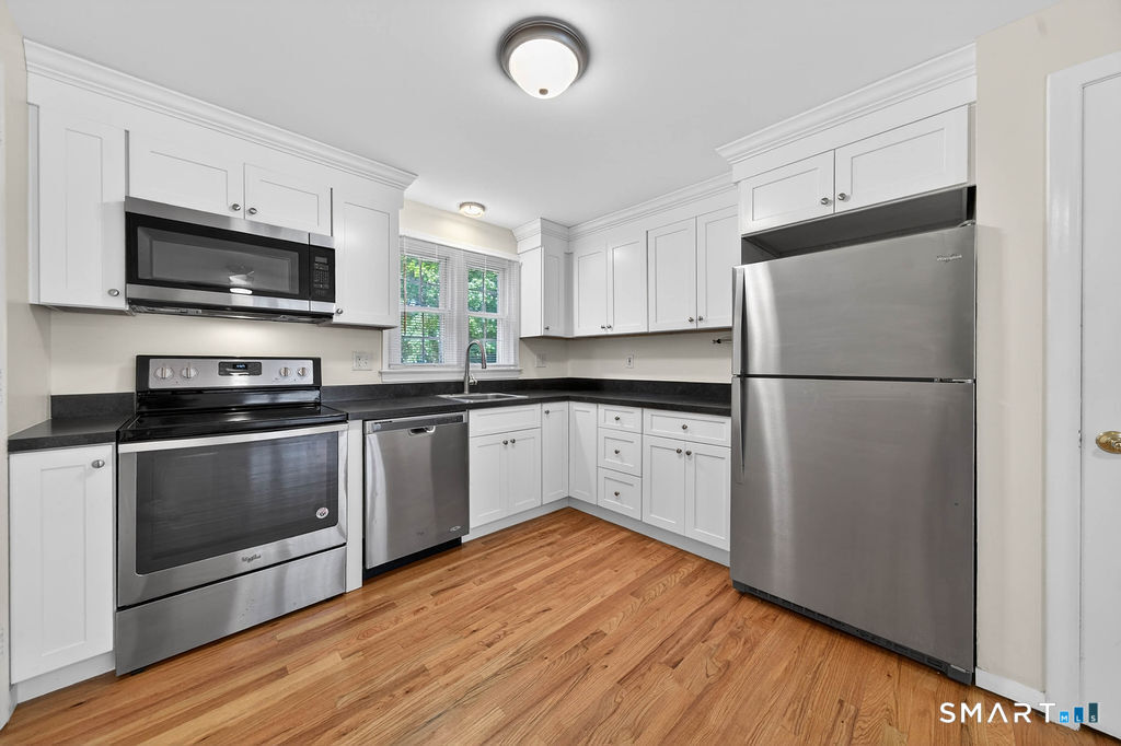 1789 Foxon Road 7D