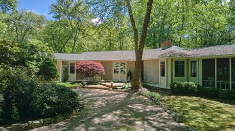 216 Al Harvey Road Stonington CT 06378