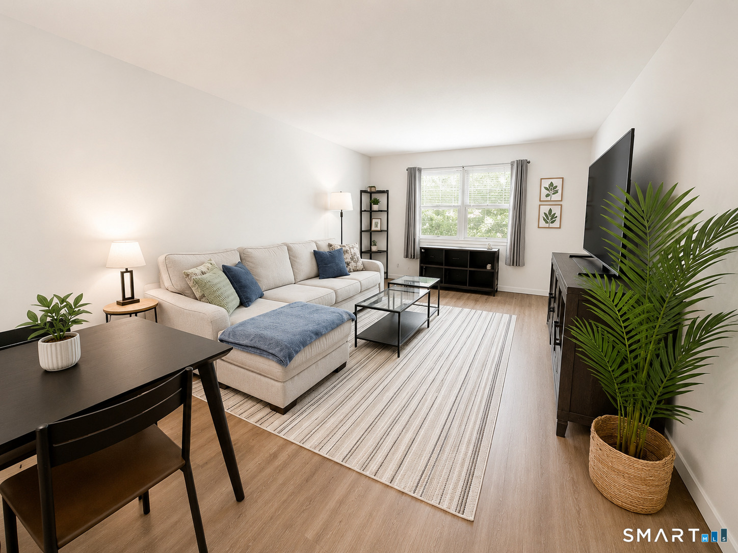 308 Meadowside Road 306