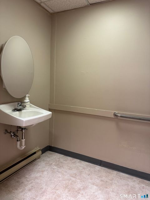 Tiny photo for 25 N Main Street #5C, Kent, CT 06757 (MLS # 24173424)