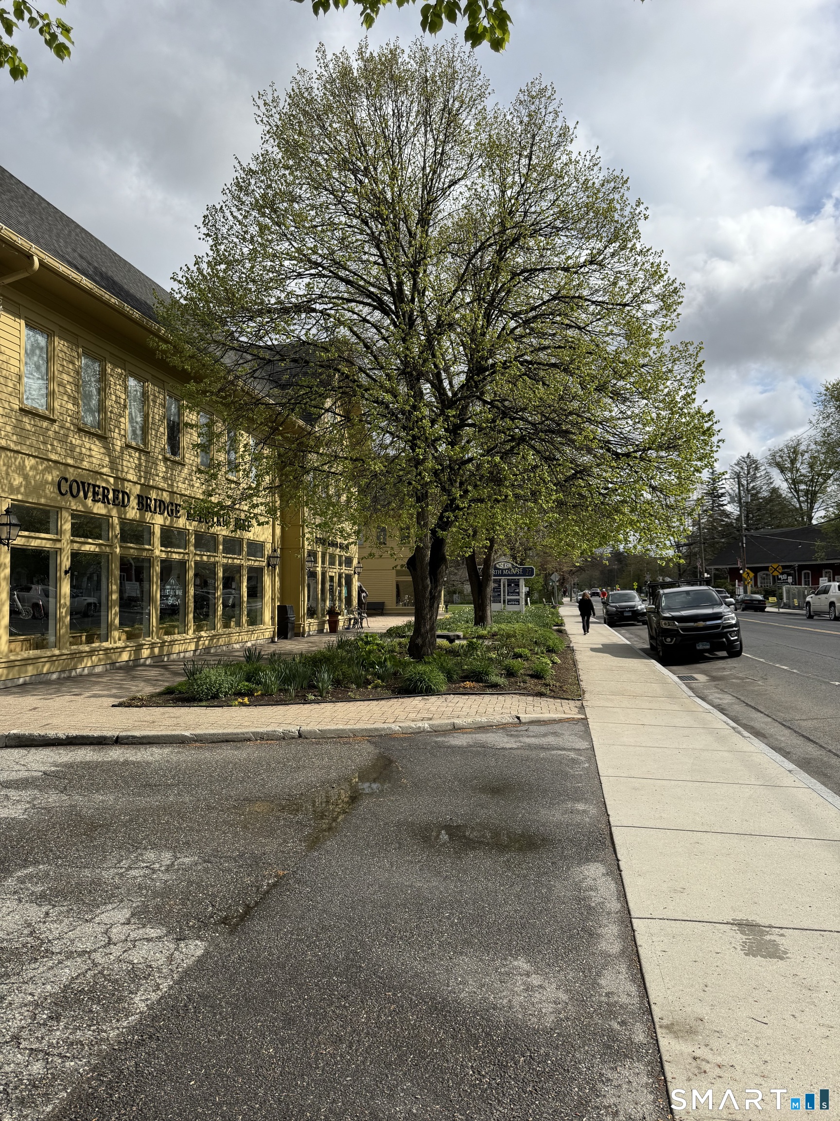 25 North Main Street 5C