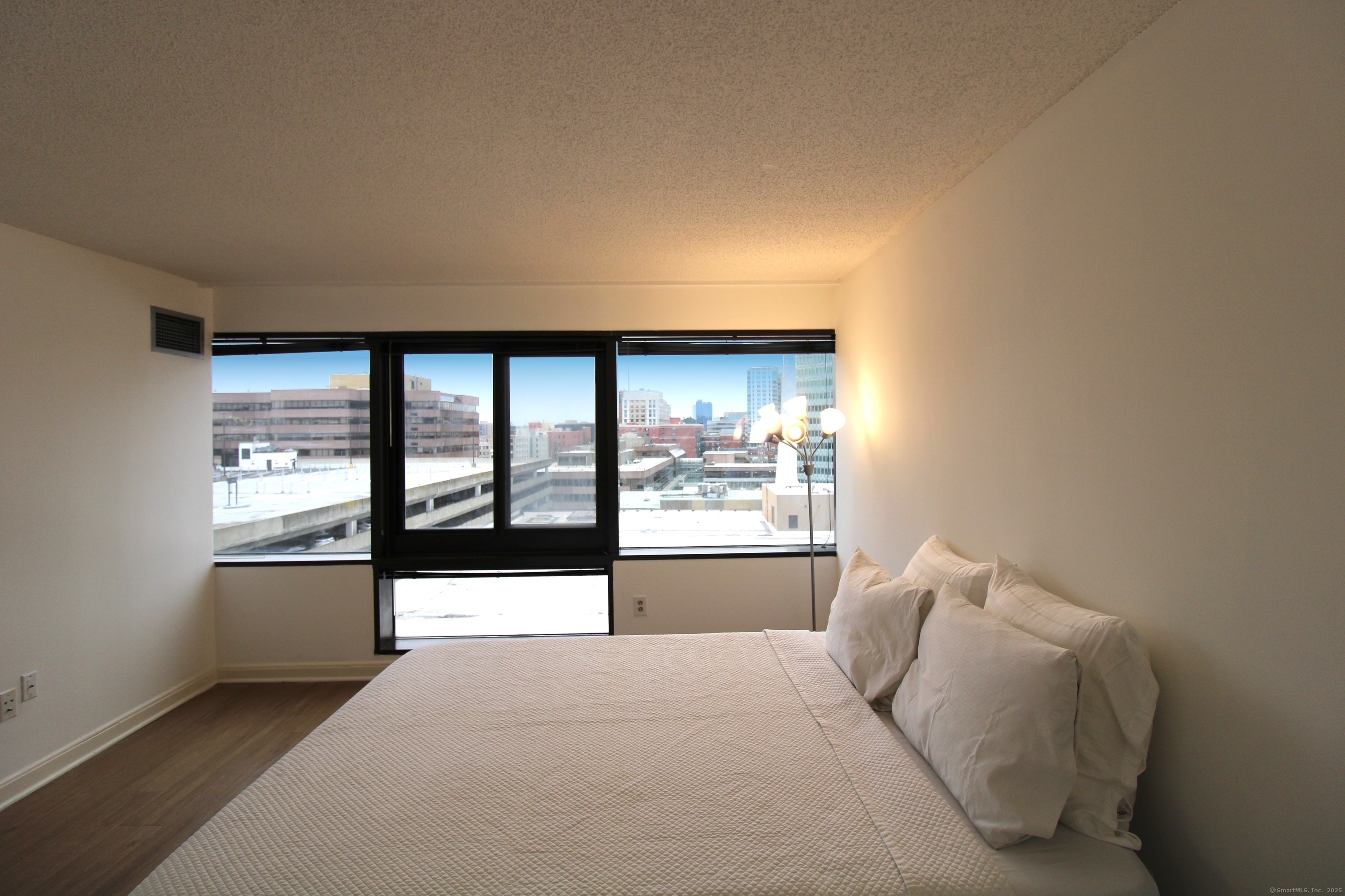 127 Greyrock Place #APT 1013, Stamford, Connecticut image 11