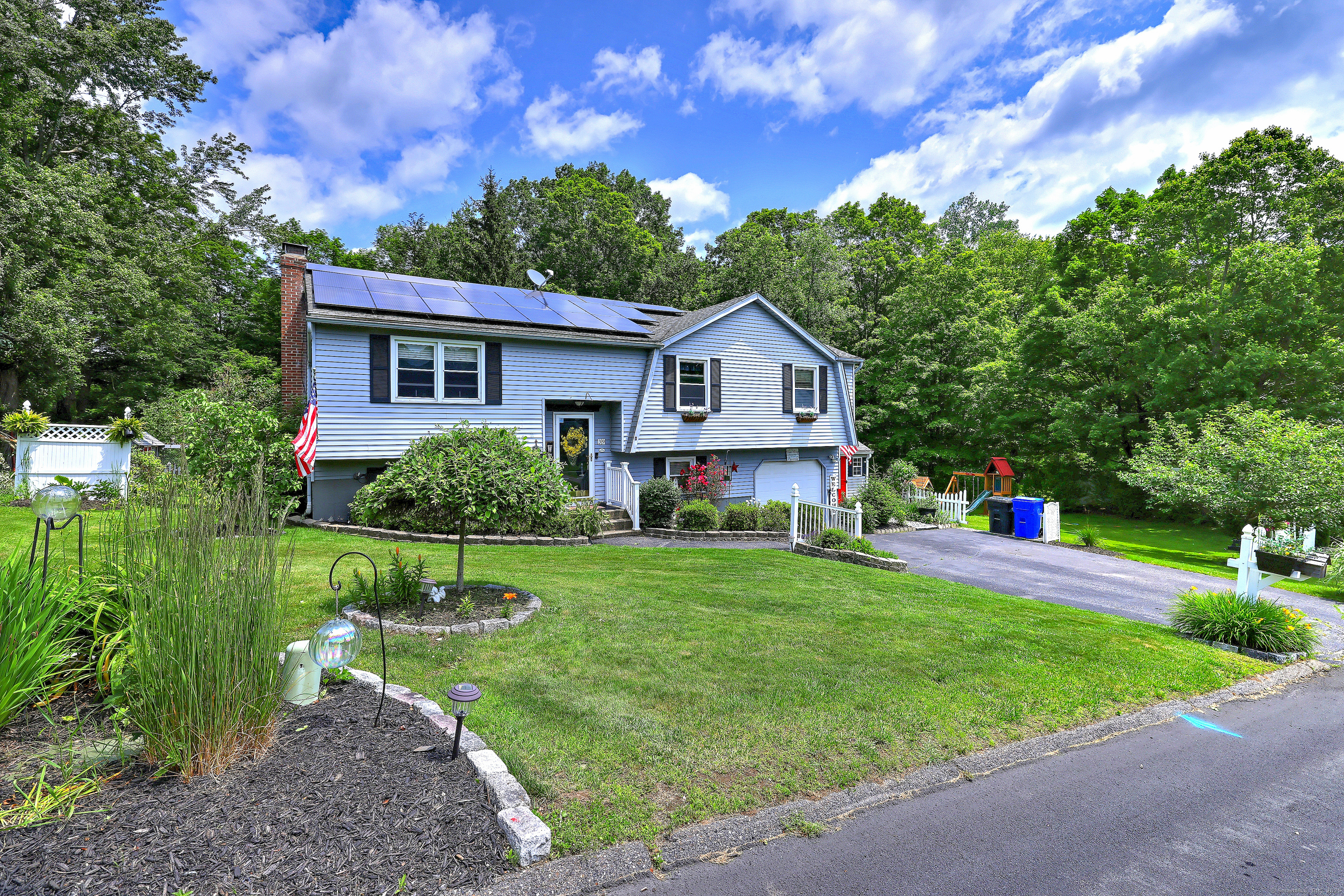39 Brownstone Drive