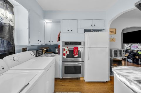 Tiny photo for 40 Leaf Avenue, Waterbury, CT 06705 (MLS # 24144198)