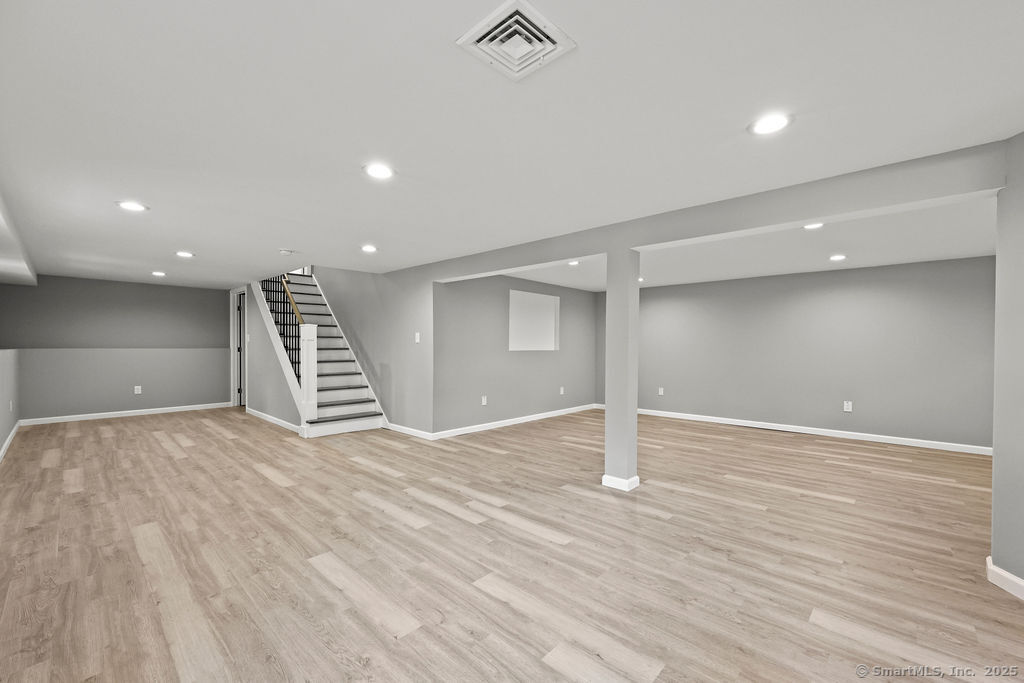 93 Unionville Avenue, Plainville, Connecticut image 25