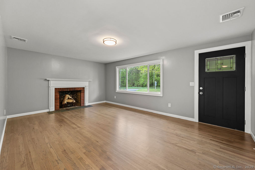 93 Unionville Avenue, Plainville, Connecticut image 13