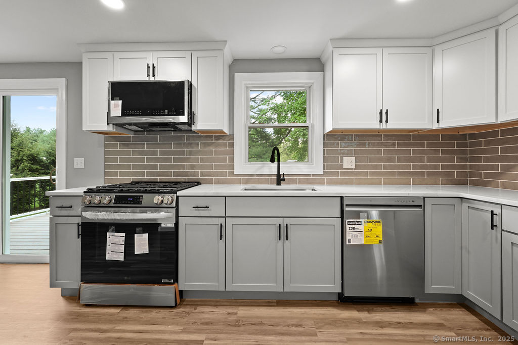 93 Unionville Avenue, Plainville, Connecticut image 16
