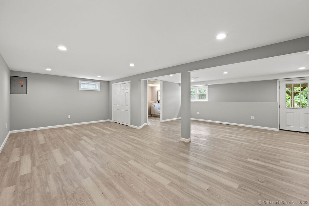 93 Unionville Avenue, Plainville, Connecticut image 6