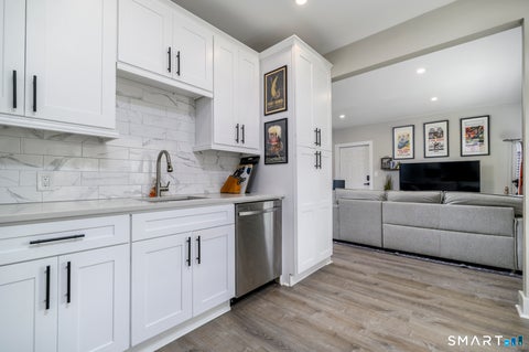 Tiny photo for 750 Cove Road #5, Stamford, CT 06902 (MLS # 24183241)
