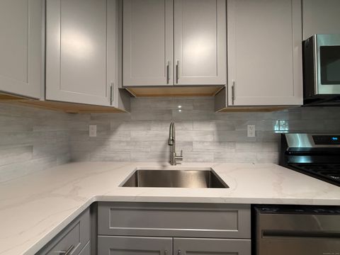 Tiny photo for 50 Greenhouse Road #42A, Bridgeport, CT 06606 (MLS # 24142645)