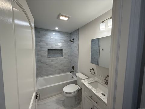 Tiny photo for 50 Greenhouse Road #42A, Bridgeport, CT 06606 (MLS # 24142645)