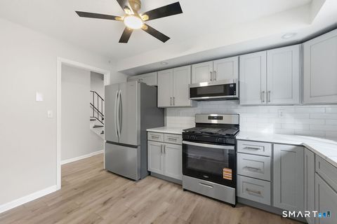 Tiny photo for 73 Dorchester Court #73, Beacon Falls, CT 06403 (MLS # 24144567)