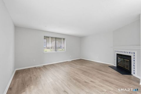 Tiny photo for 73 Dorchester Court #73, Beacon Falls, CT 06403 (MLS # 24144567)