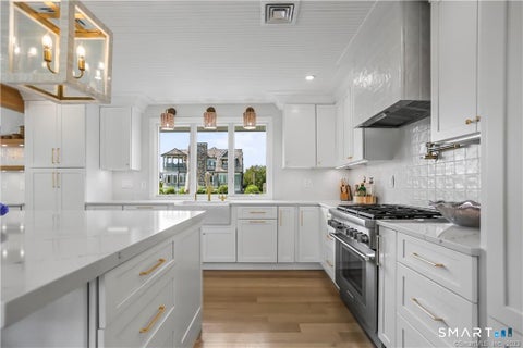 Tiny photo for 660 Penfield Road, Fairfield, CT 06824 (MLS # 24212473)