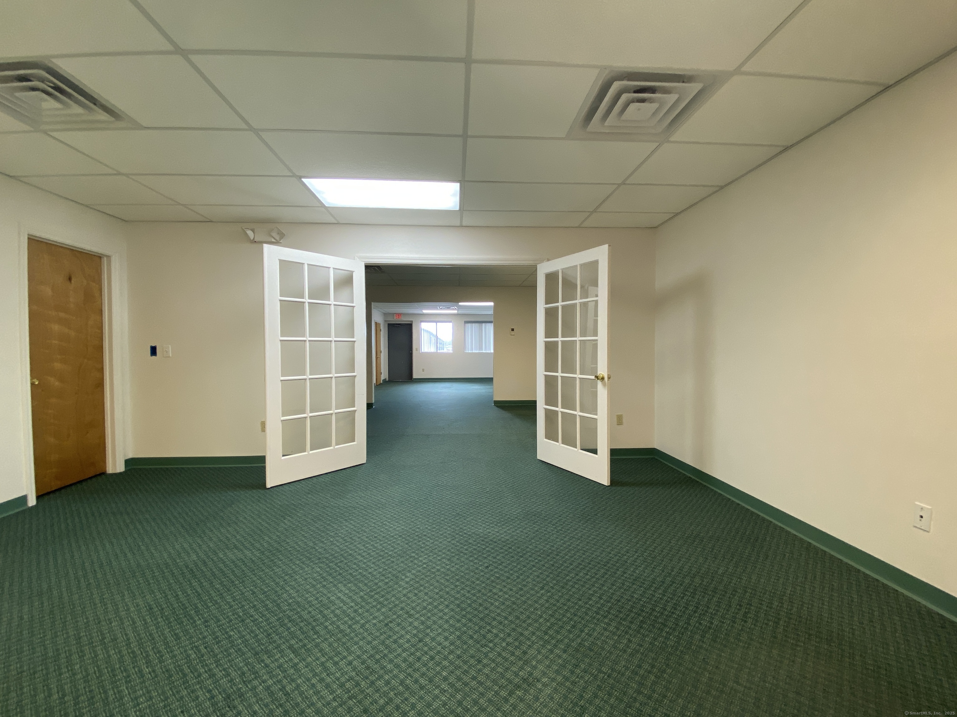 Glastonbury, Connecticut 06033, United States, ,Residential,Pending,97588