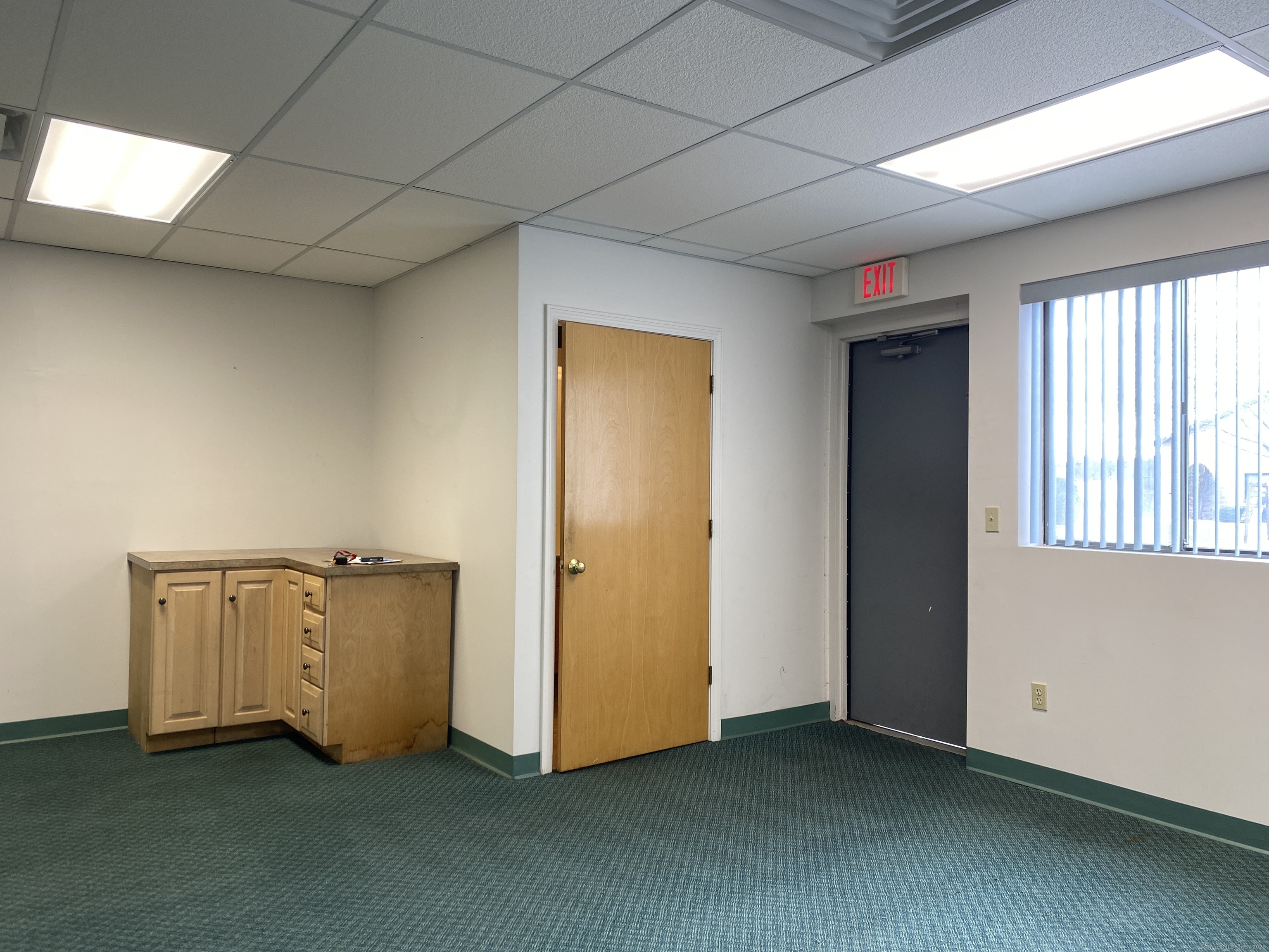 Glastonbury, Connecticut 06033, United States, ,Residential,Pending,97588