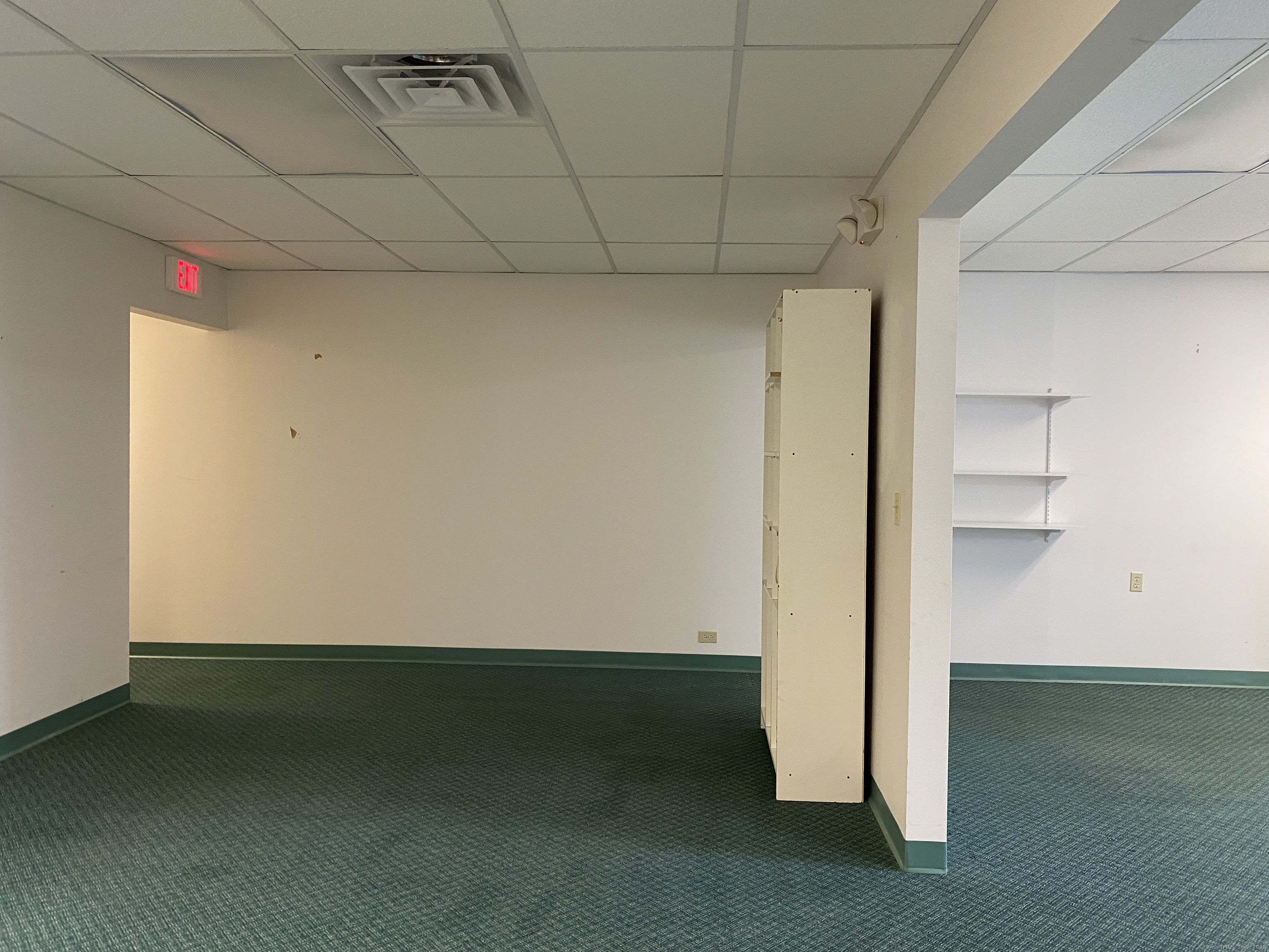 Glastonbury, Connecticut 06033, United States, ,Residential,Pending,97588