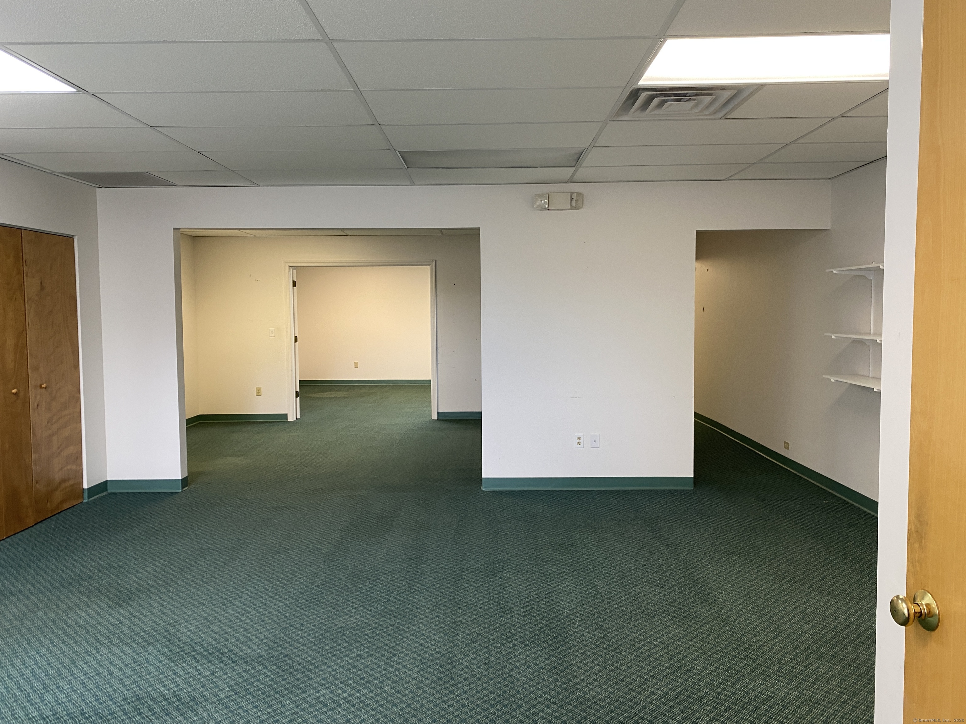 Glastonbury, Connecticut 06033, United States, ,Residential,Pending,97588