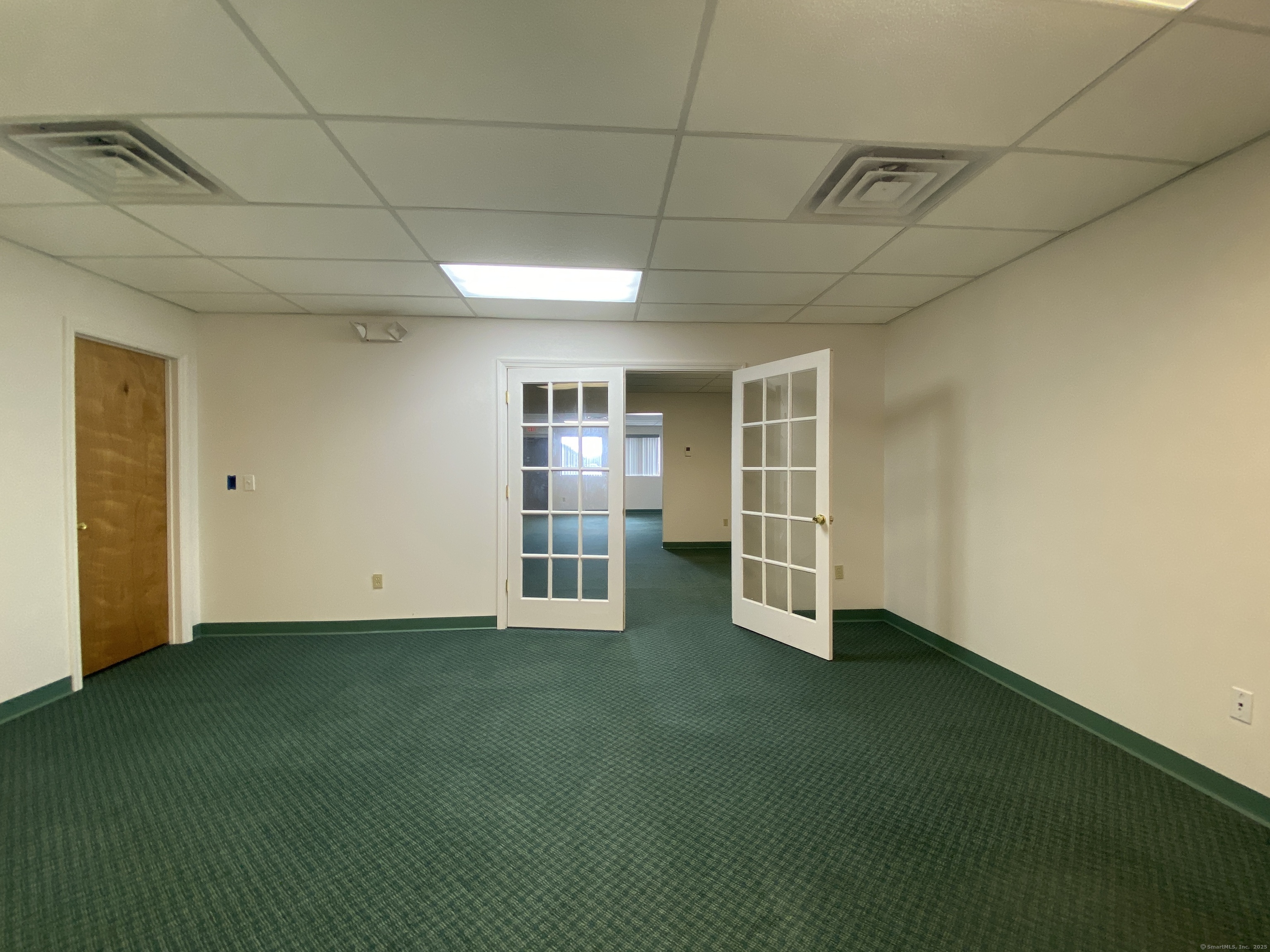 Glastonbury, Connecticut 06033, United States, ,Residential,Pending,97588