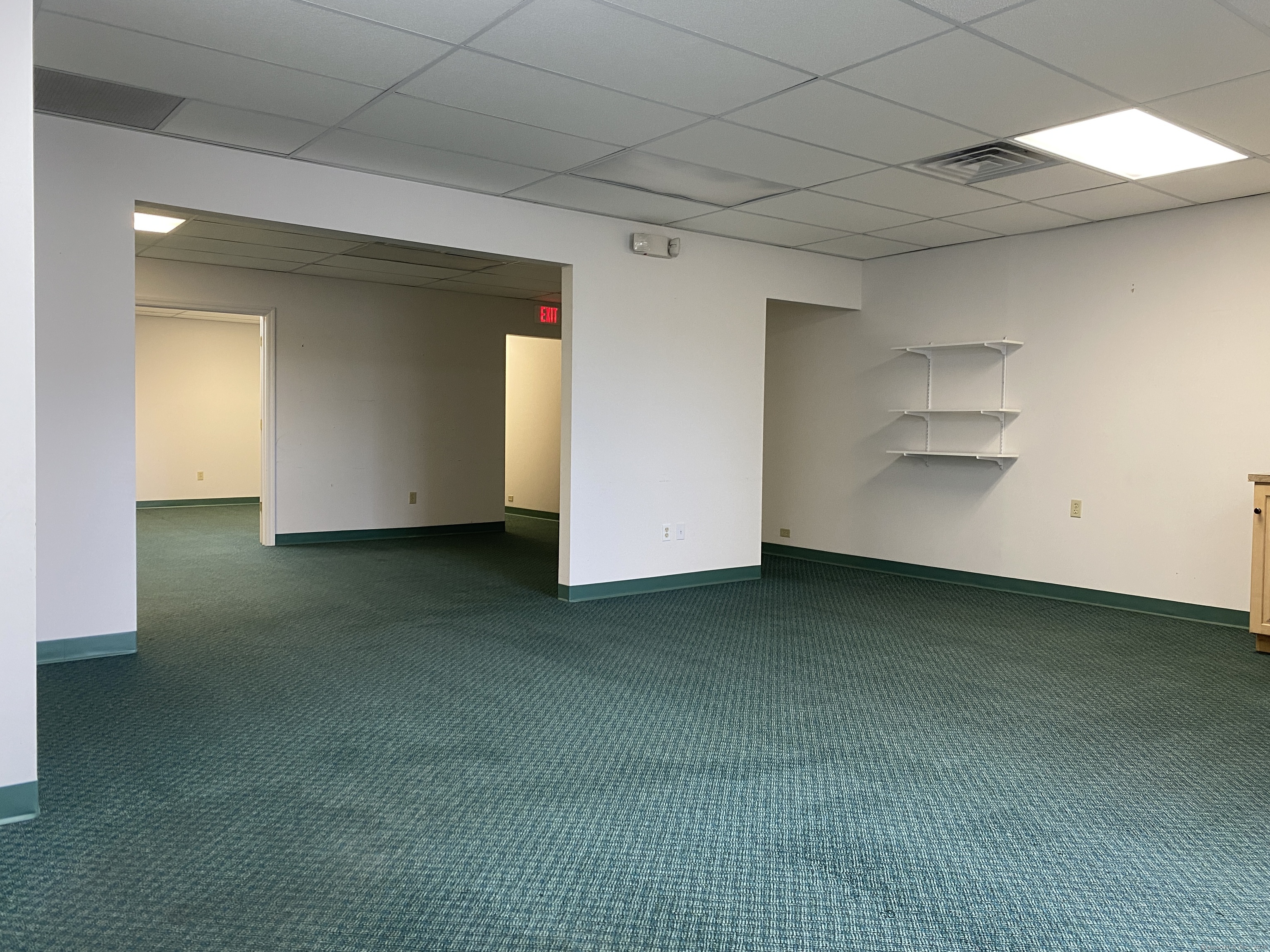 Glastonbury, Connecticut 06033, United States, ,Residential,Pending,97588