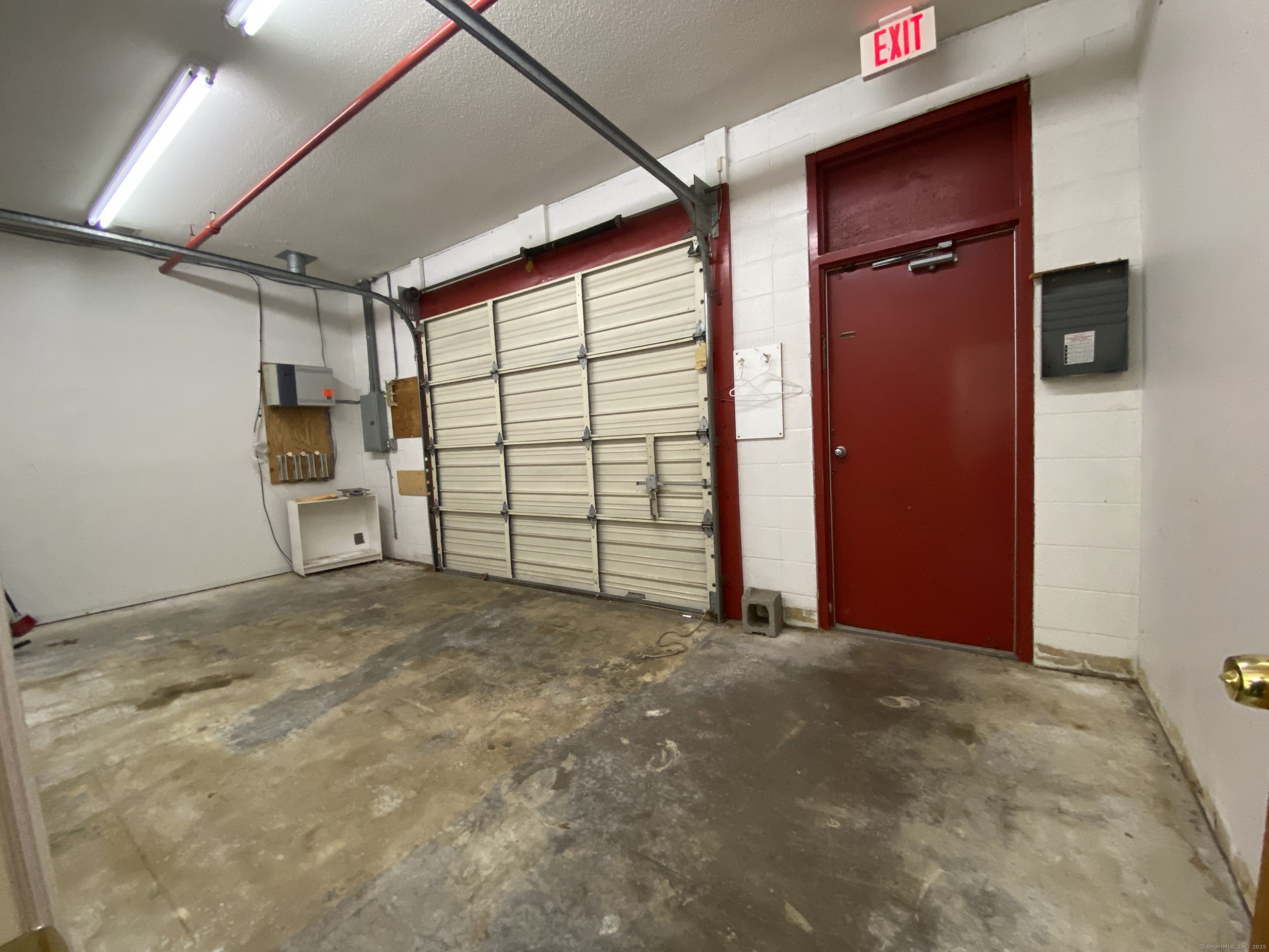 Glastonbury, Connecticut 06033, United States, ,Residential,Pending,97588