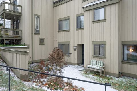 Tiny photo for 496 Heritage Village #A, Southbury, CT 06488 (MLS # 24143321)