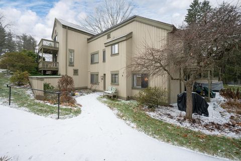 Tiny photo for 496 Heritage Village #A, Southbury, CT 06488 (MLS # 24143321)