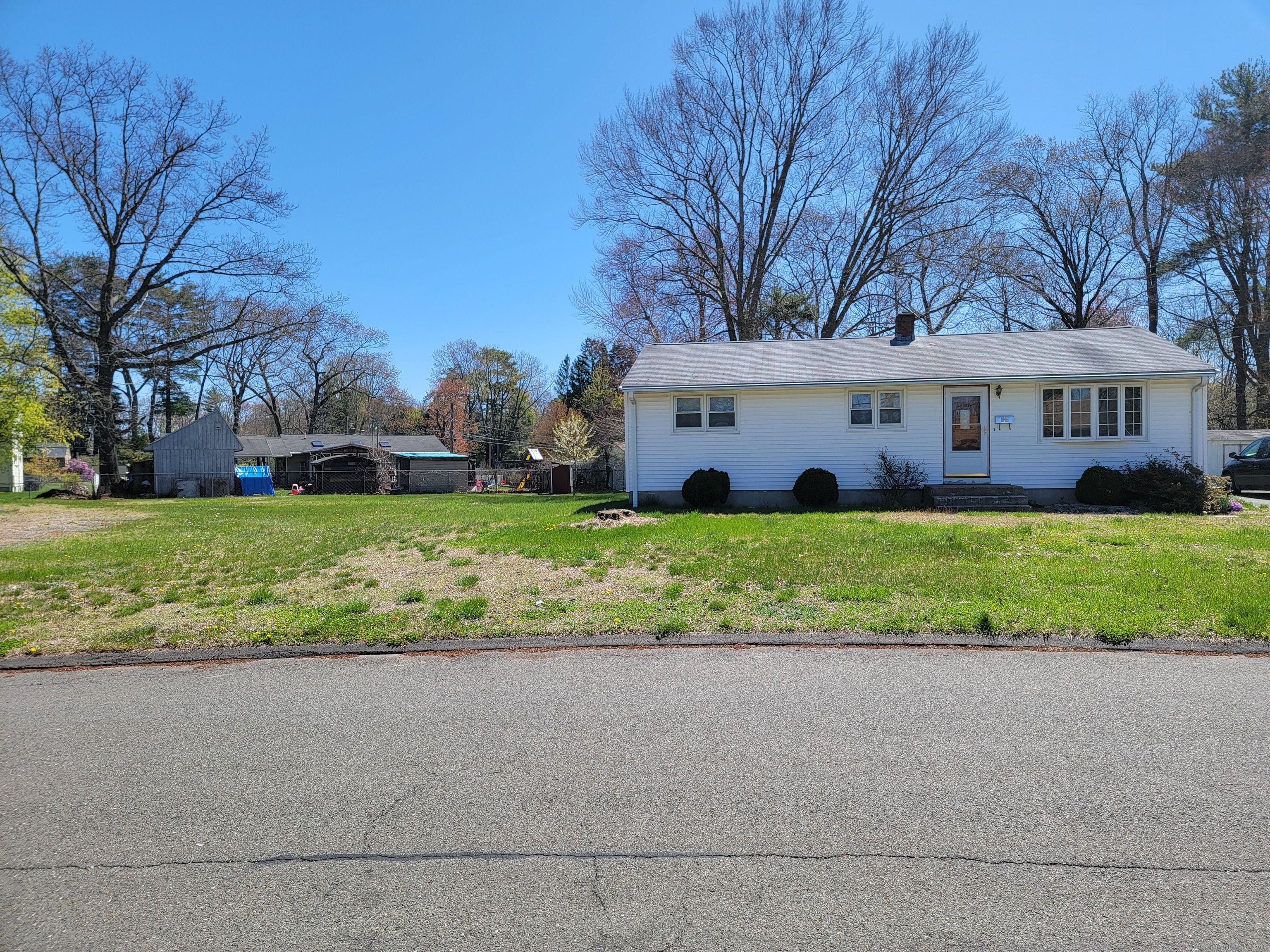 18 Marble Road, Enfield, Connecticut image 2