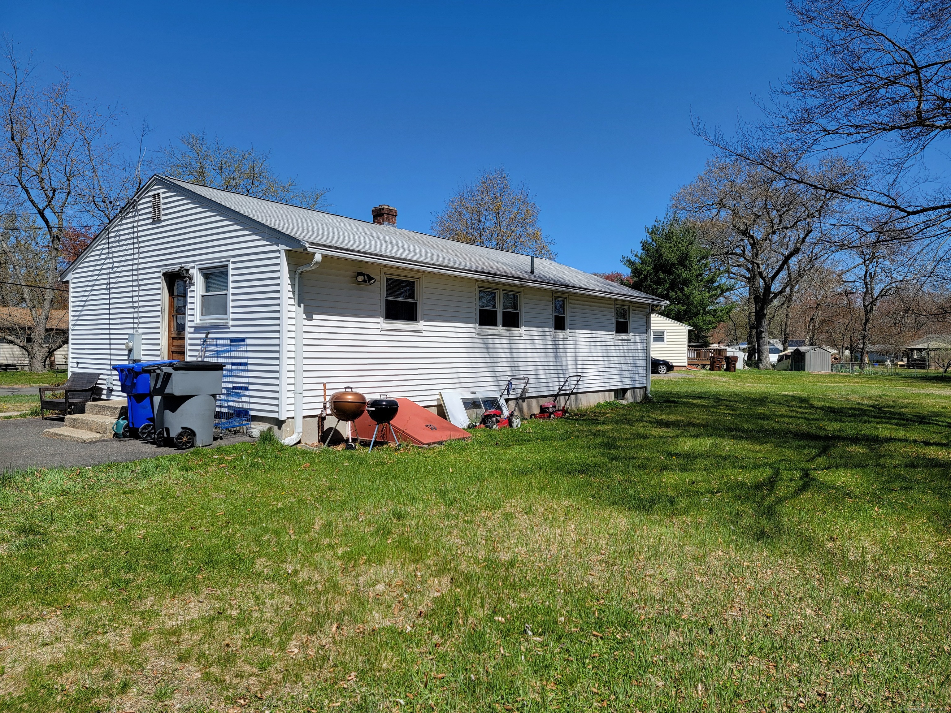 18 Marble Road, Enfield, Connecticut image 10
