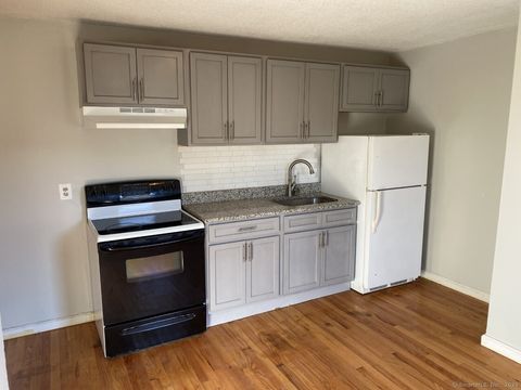 Photo of 1 Divinity Street #3F, Bristol, CT 06010 (MLS # 24138263)