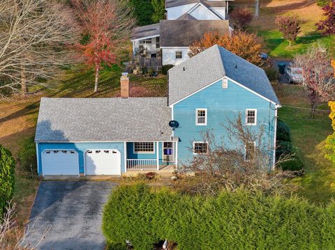 A home in Old Lyme