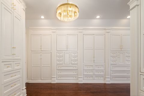 Tiny photo for 474 Ponus Ridge, New Canaan, CT 06840 (MLS # 24103974)