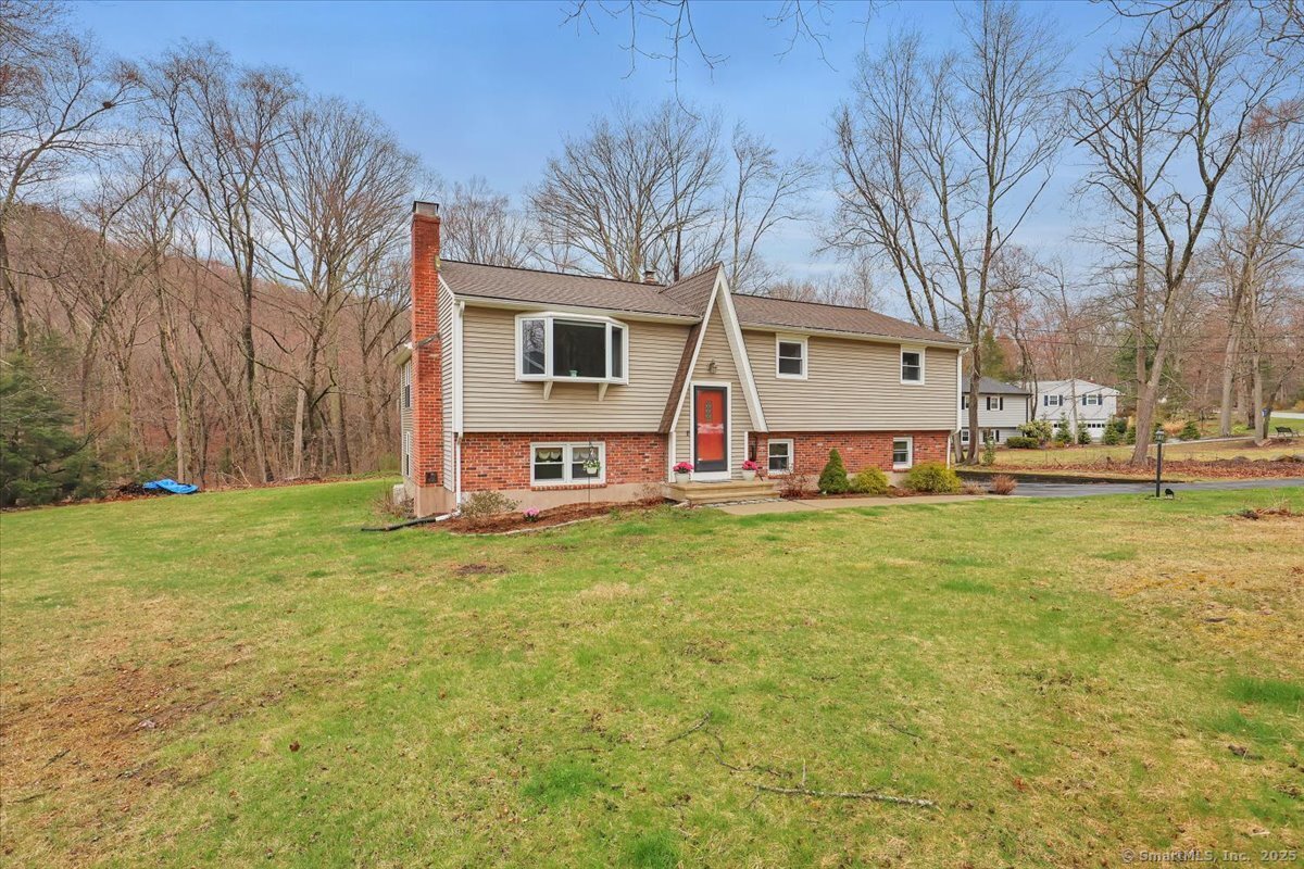 69 Roberts Road, Marlborough, Connecticut image 2