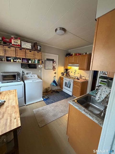 Tiny photo for 209 Willard Street #1, New Haven, CT 06515 (MLS # 24146985)