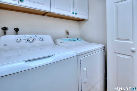 Tiny photo for 160 Glengarry Road #160, Fairfield, CT 06825 (MLS # 24133350)