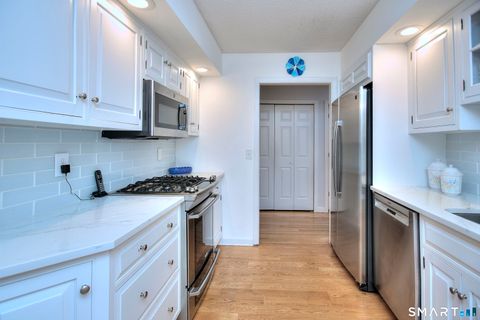 Tiny photo for 160 Glengarry Road #160, Fairfield, CT 06825 (MLS # 24133350)