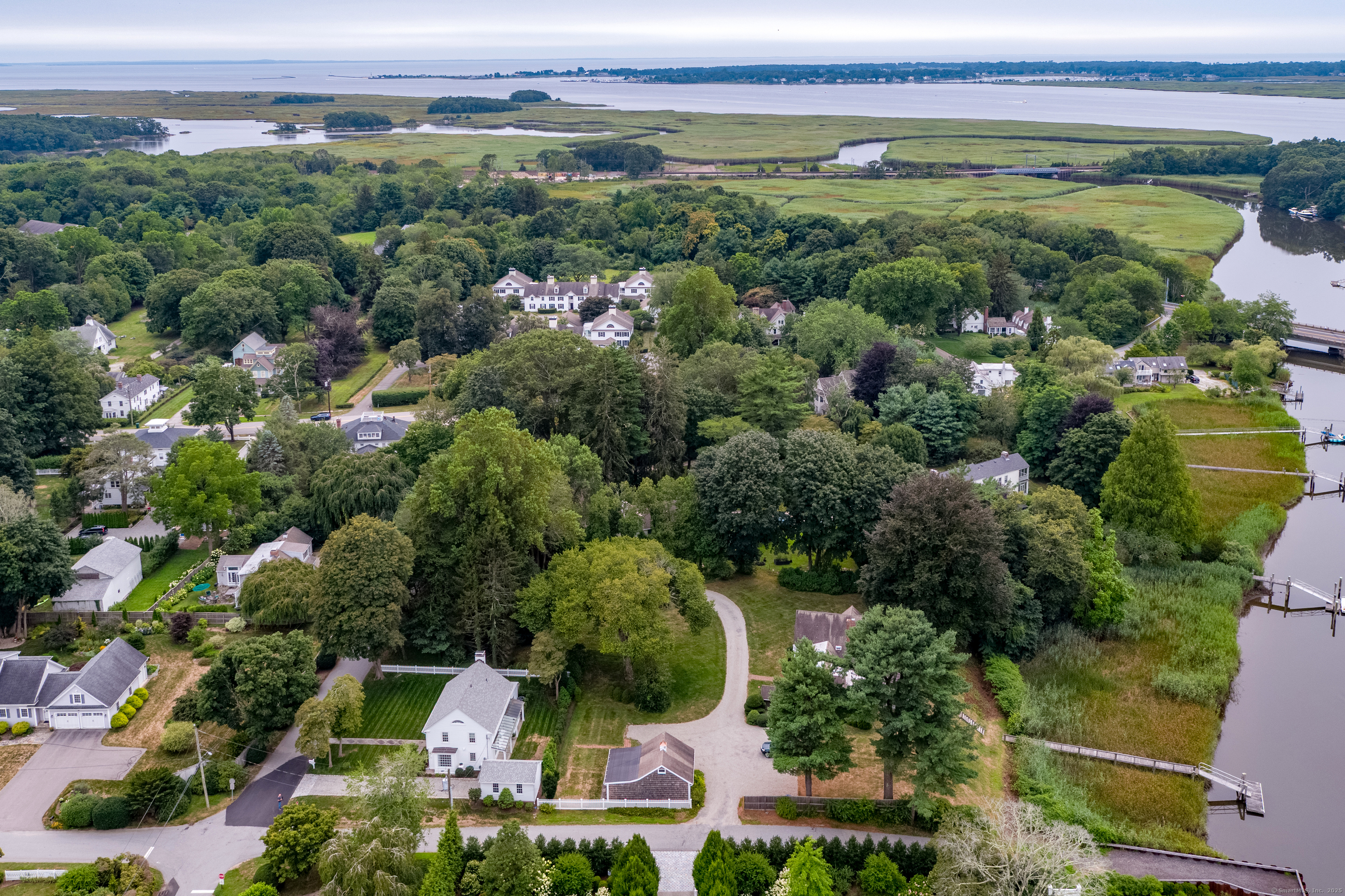 8 Lieutenant River Lane