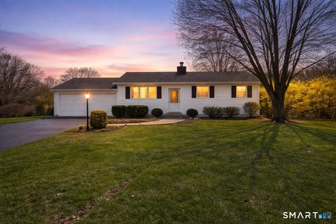 Photo of 767 Ives Row, Cheshire, CT 06410 (MLS # 24165723)