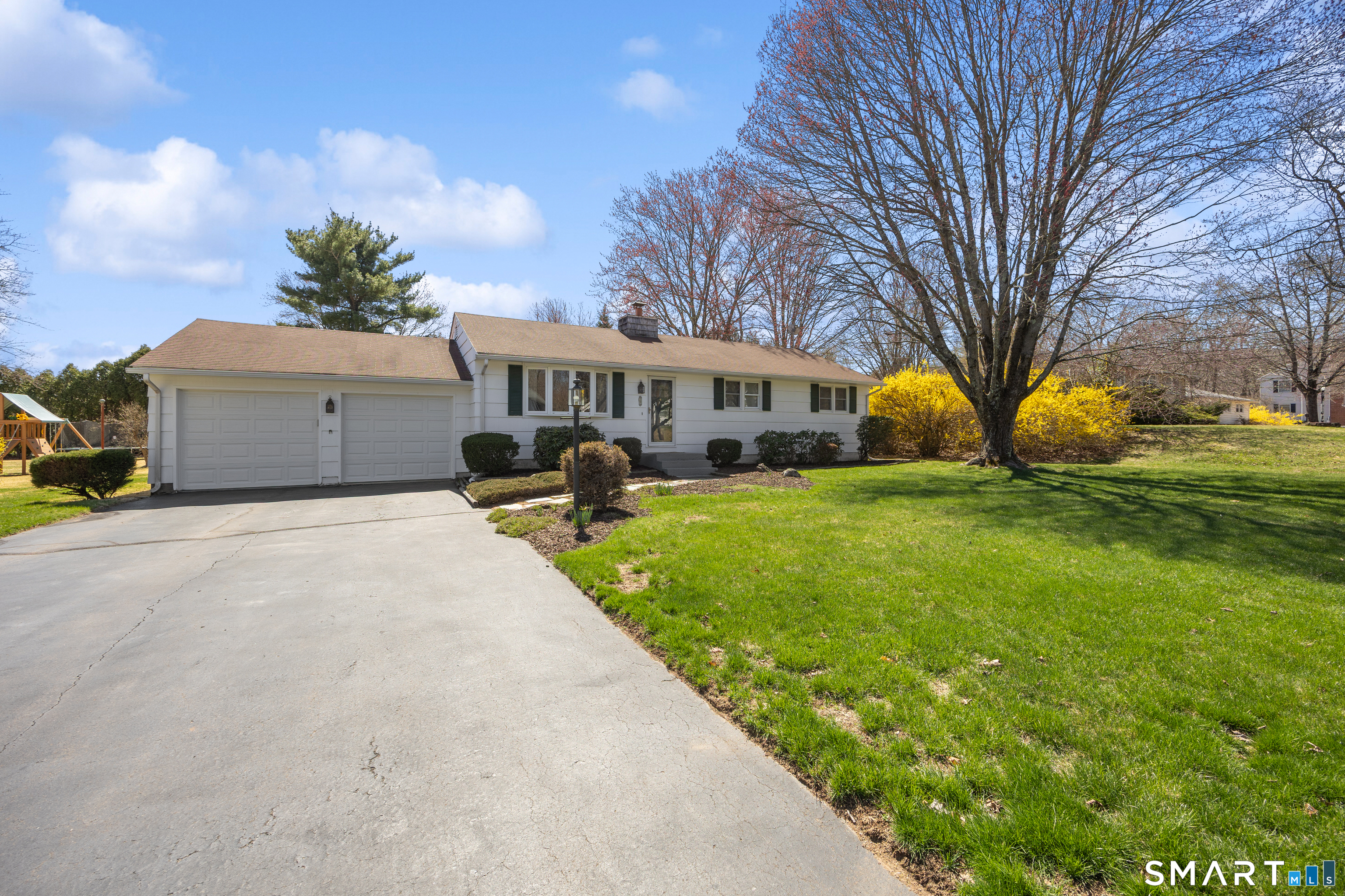 767 Ives Row