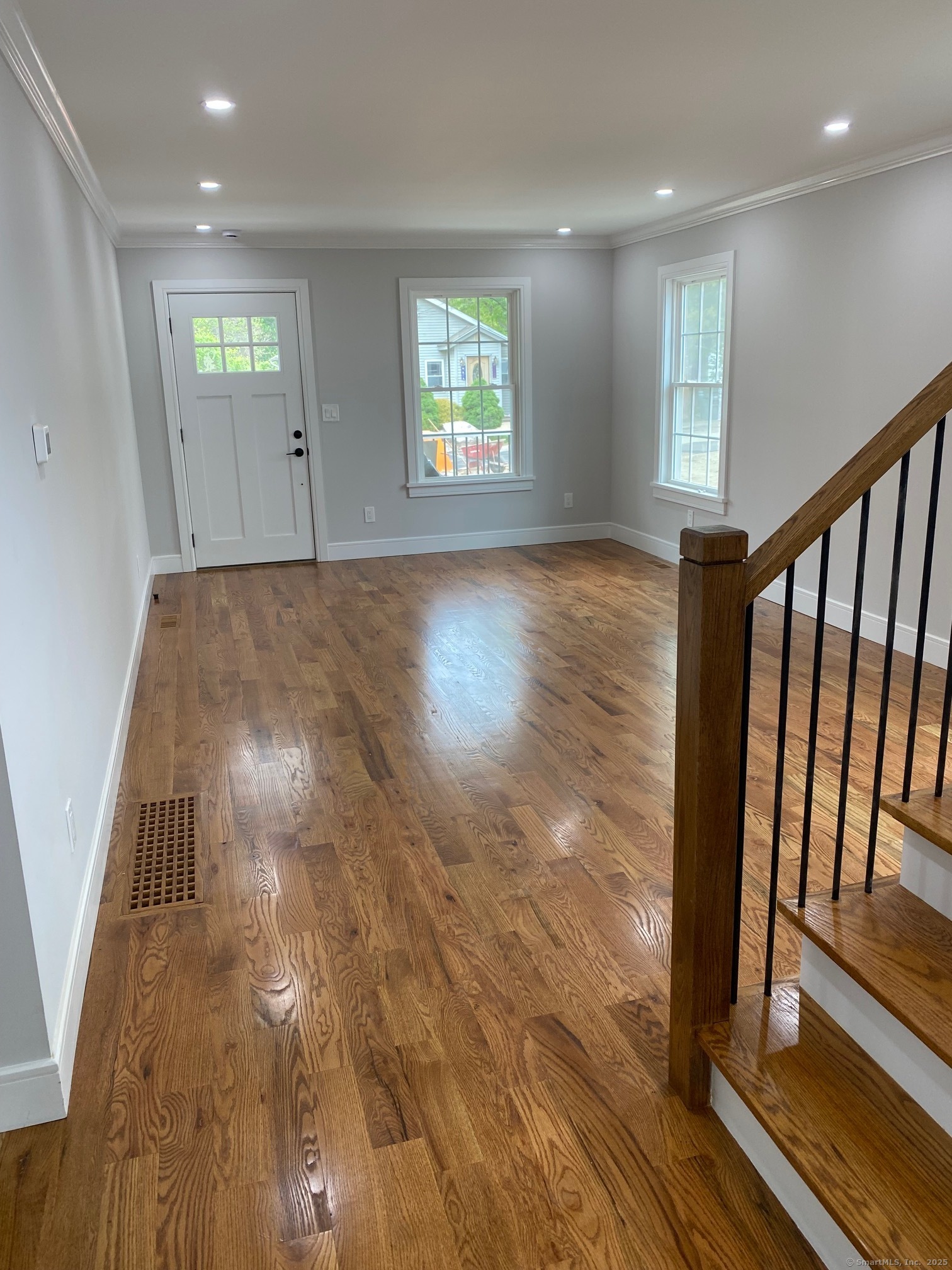 285 Alba Avenue
