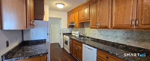 Tiny photo for 50 Greenhouse Road #65D, Bridgeport, CT 06606 (MLS # 24153999)