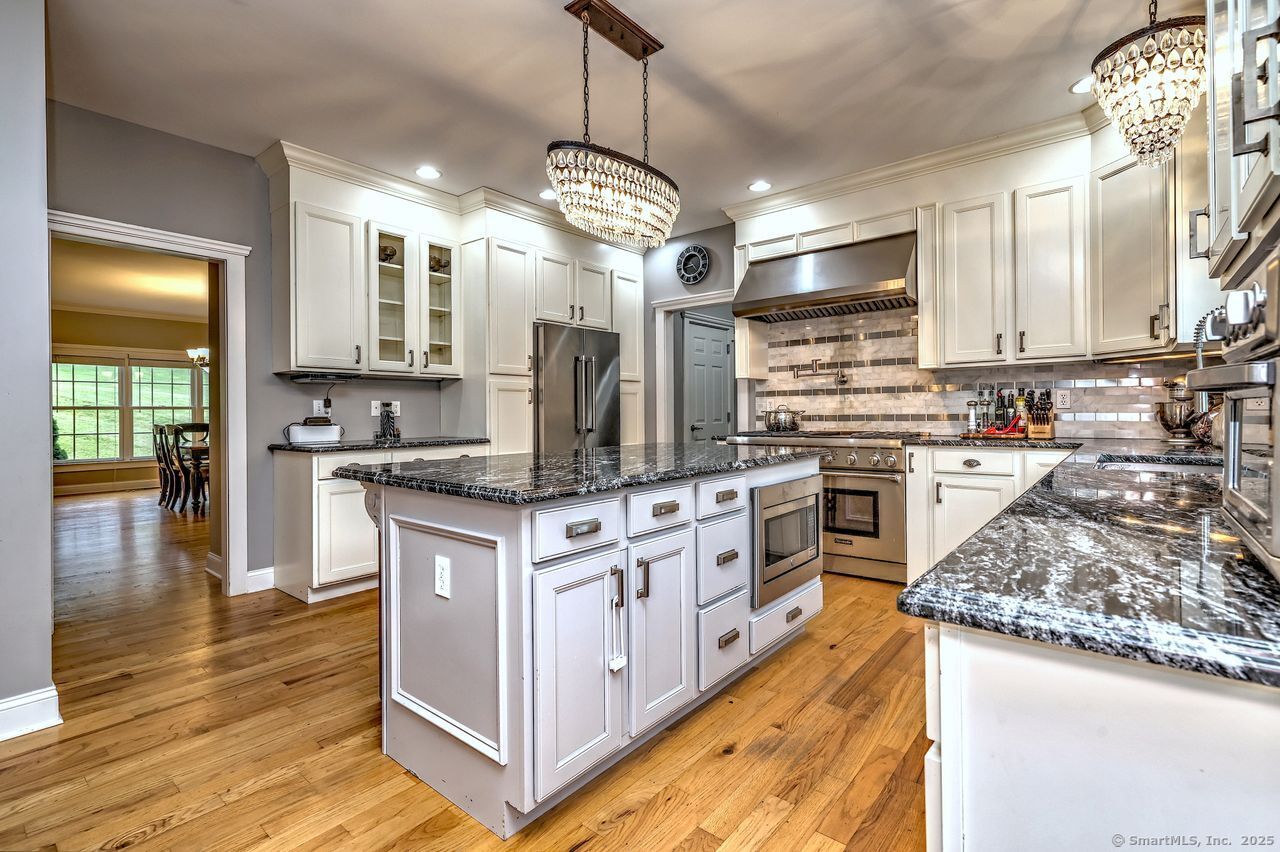 2 Butternut Ridge Road, Oxford, Connecticut image 15